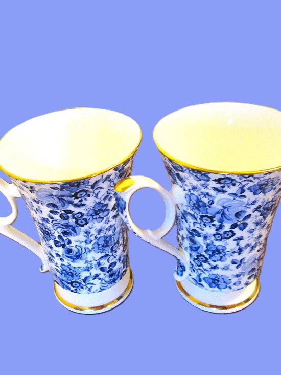 (2)Royale Garden Bone China Staffordshire England Pedestal Mug Hand Decorated - Picture 2 of 10